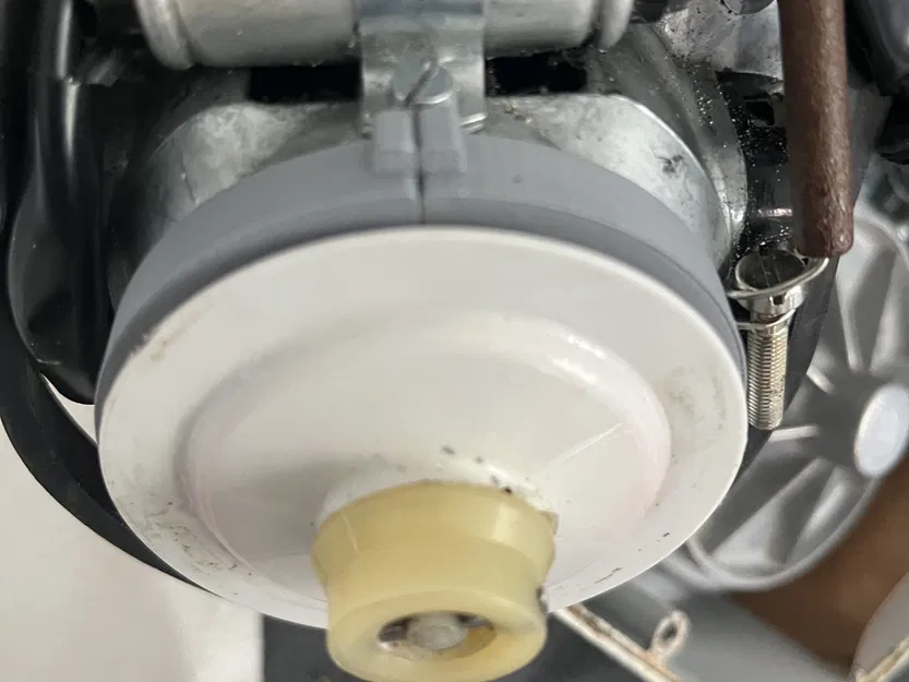 Giá đỡ động cơ cho máy làm bếp Ankarsrum N4 - Image 1