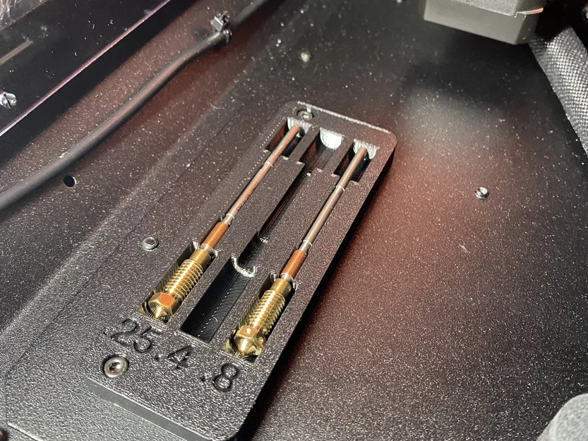 Khay giữ vòi phun MK4 cho vỏ Prusa gốc (bên trái) - Image 1