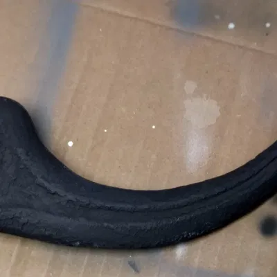 Móng vuốt Velociraptor của Alan Grant với chốt căn chỉnh