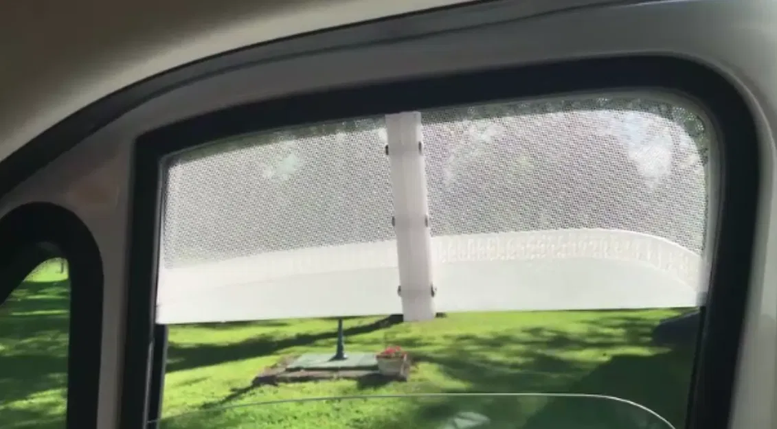 Màn chắn cửa sổ cho lái xe và hành khách RAM Promaster 2500 - Image 3