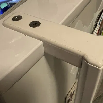 Thay thế tay nắm cho tủ lạnh Kenmore