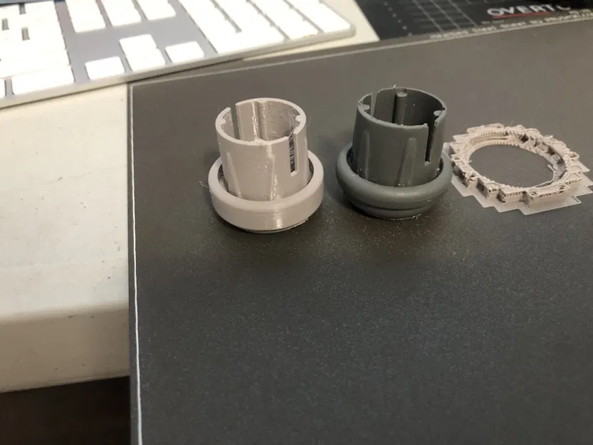 Chân thay thế cho xe đẩy hỗ trợ người già - Image 2