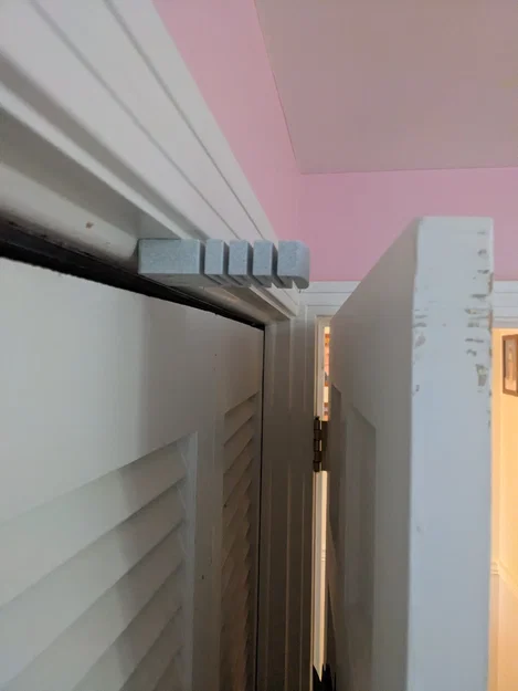 Chặn cửa dưới khung cửa cho cửa gập - Image 2