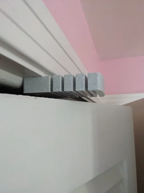 Chặn cửa dưới khung cửa cho cửa gập - Image 3