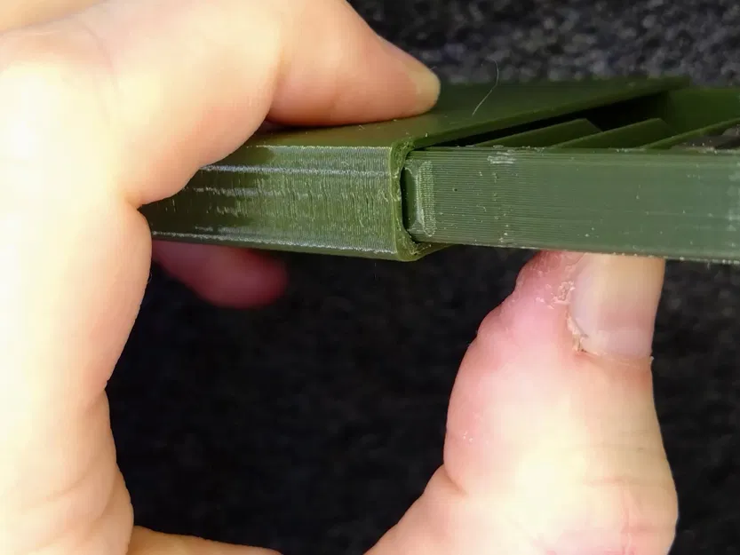 Hộp đựng bit tua vít 50 mm cho 12 đầu nối ¼ inch - Image 6