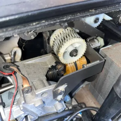 Bánh xe dẫn động cho máy chiếu Super-8