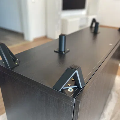 Chân nội thất thanh lịch và chắc chắn cho phòng khách