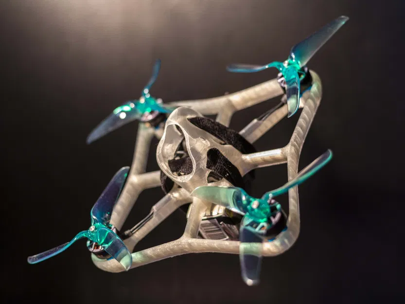 Khung Drone Đua 3D Được In Với Thiết Kế Khí Động Học - Image 1