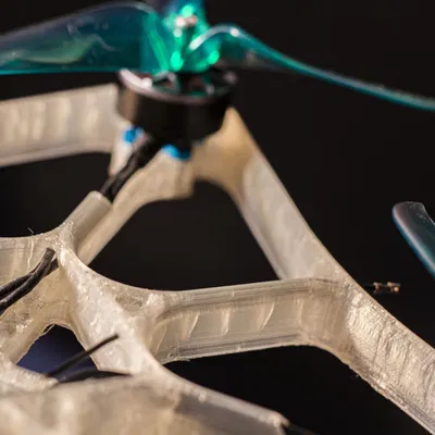 Khung Drone Đua 3D Được In Với Thiết Kế Khí Động Học
