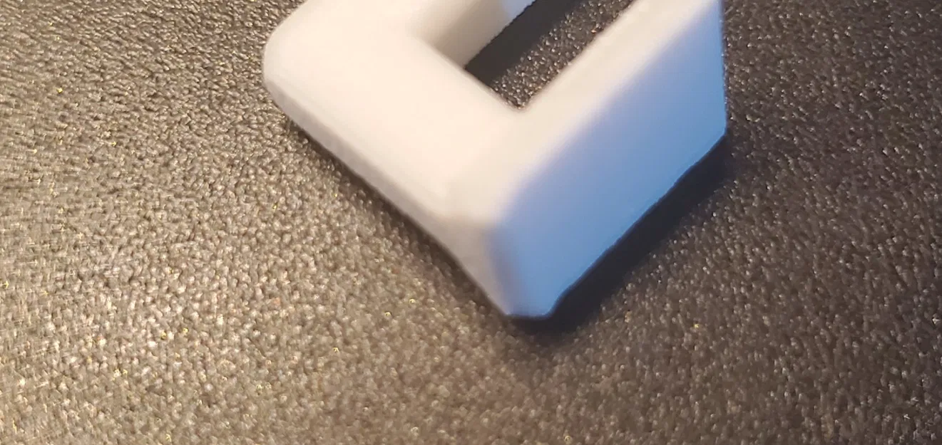 Giá đỡ USB cho bảng ghim Ikea Skadis - Image 2