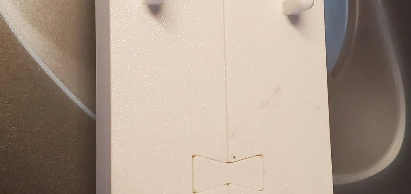 Giá đỡ USB cho bảng ghim Ikea Skadis - Image 3