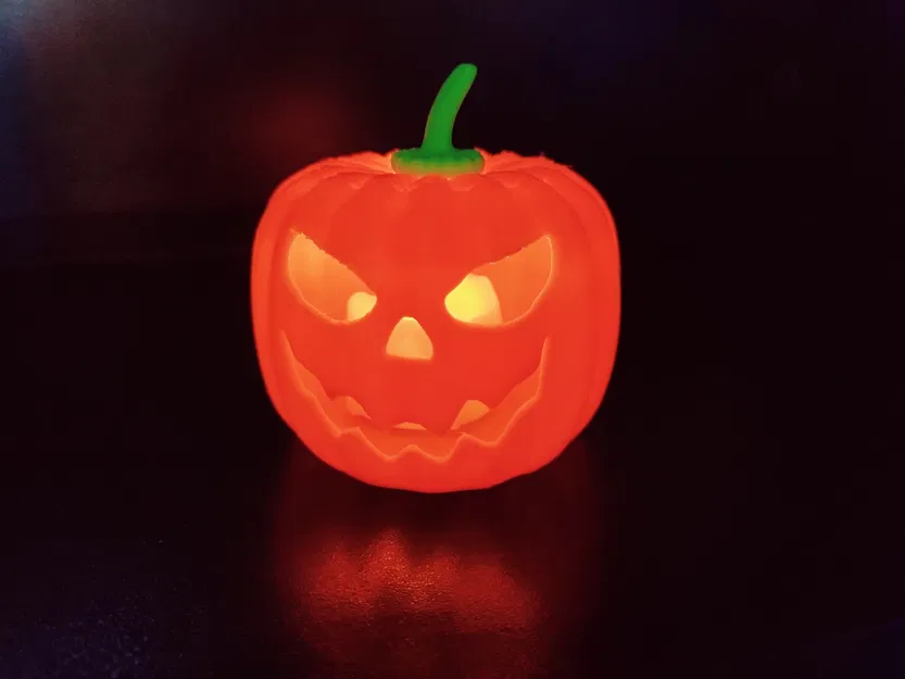 Đèn bí ngô Halloween với thiết kế độc đáo - Image 1