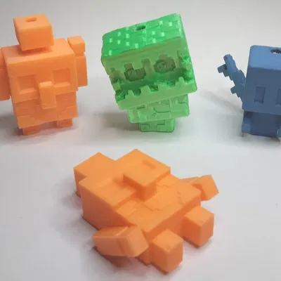 Nhân vật Copper Golem với tay và ăng-ten chuyển động