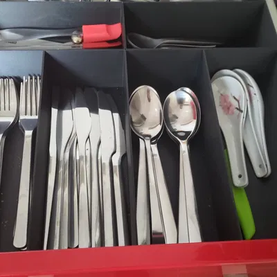 Ngăn chia dụng cụ ăn cho ngăn kéo 37x47x7cm