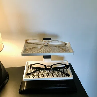 Giá đỡ kính để bàn gọn gàng và tiện lợi