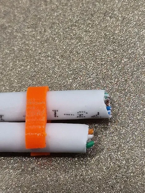 Kẹp cáp Ethernet điều chỉnh cho cuộn cáp Prusament - Image 2