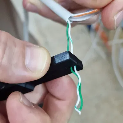 Bộ chỉnh dây Ethernet in place tiện lợi