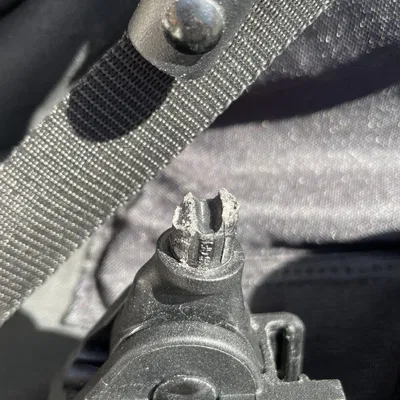 Phần nhựa hỗ trợ Thule Spring cho xe đẩy trẻ em