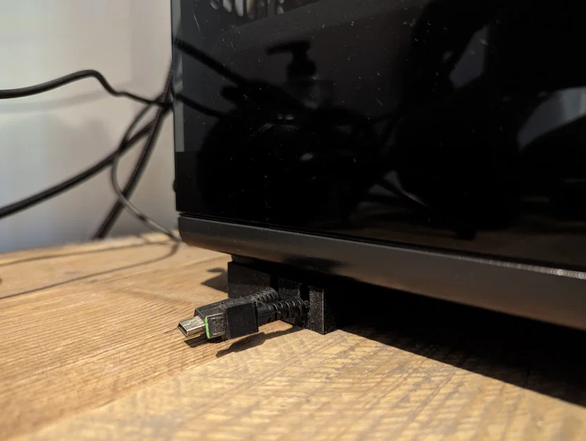 Giá đỡ cáp cho máy tính Fractal North - Image 1