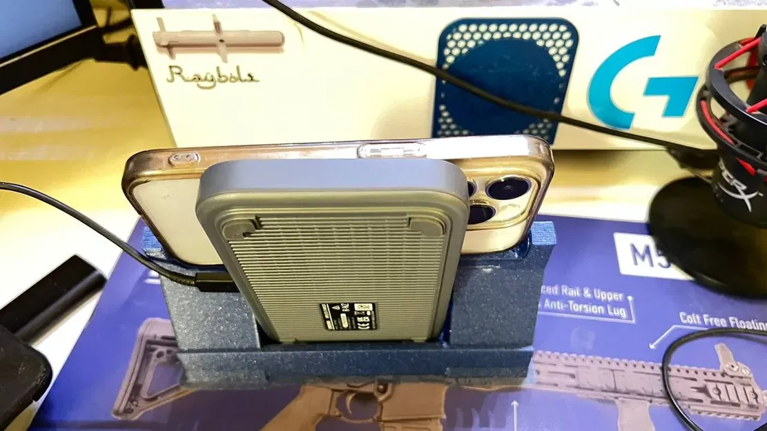 Giá đỡ sạc không dây Samsung cho iPhone 14 Pro - Image 3