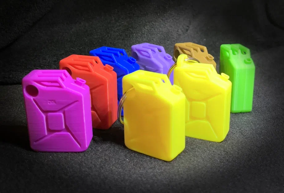 Móc khóa hình bình xăng Jerry can - Image 1