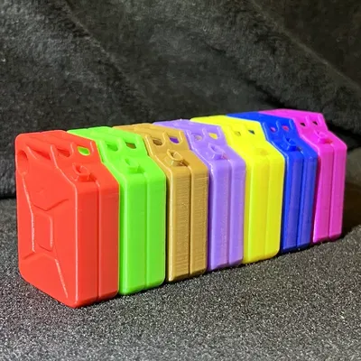 Móc khóa hình bình xăng Jerry can