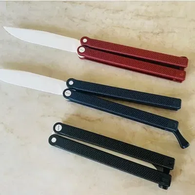 Con dao bướm/Đồ chơi Balisong (Không cần phần cứng) lưỡi tập luyện remix