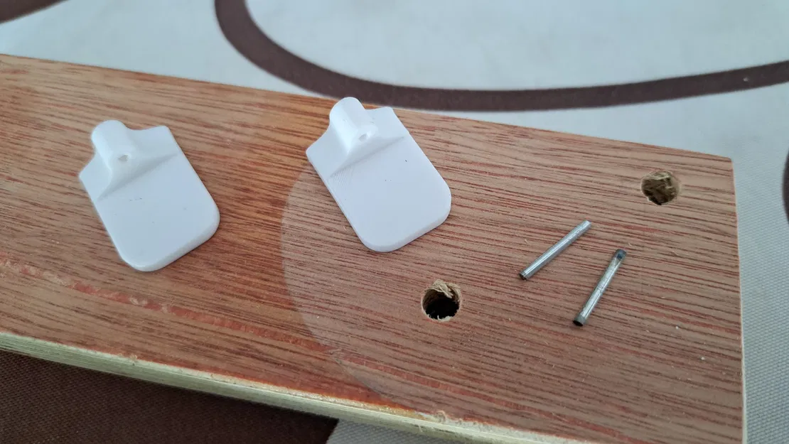 Móc rèm thay thế cho các móc bị mất - Image 3