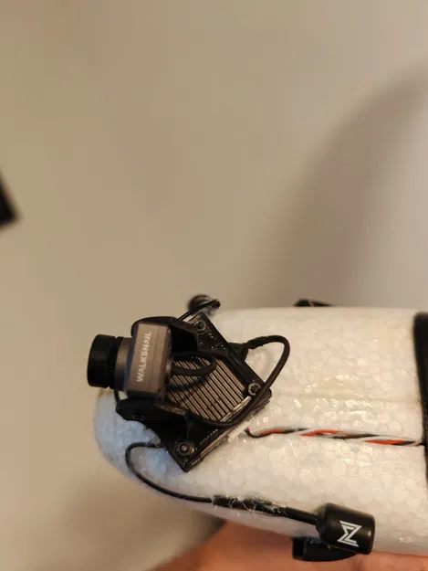 Giá đỡ camera walksnail cho mô hình Easy Star Gen 1 - Image 2