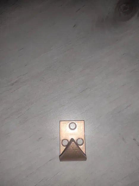 Móc treo khăn tắm tiện dụng cho không gian sống - Image 1