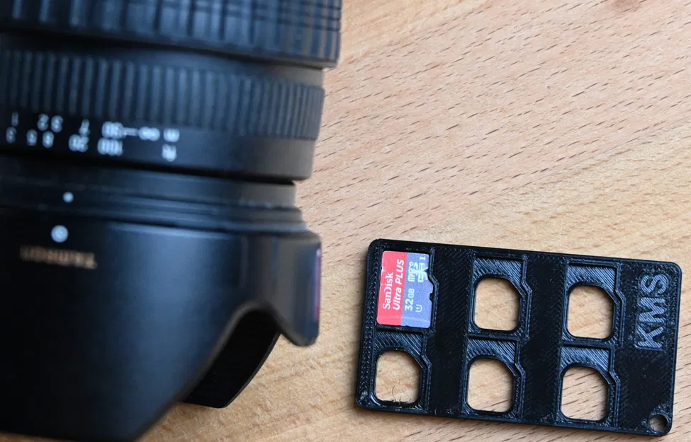 Giá đỡ thẻ SD Flip & Clip của KMS - Image 5