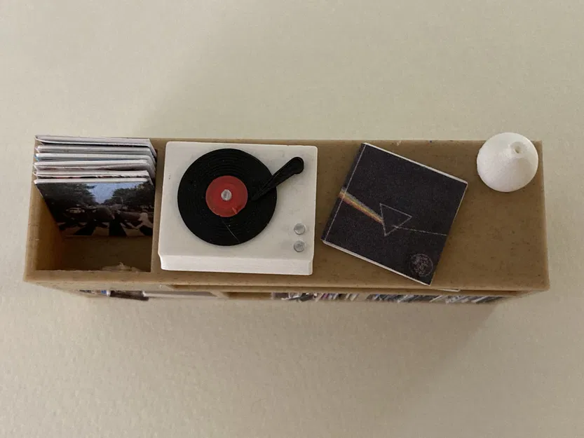 Tủ đựng đĩa mini cho ngôi nhà búp bê - Image 3