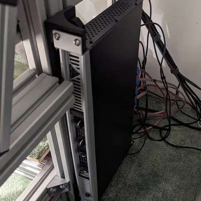 Giá đỡ khuếch đại Behringer EUROPOWER EPQ304 cho khung 8020