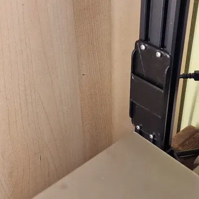 Giá đỡ DIN cho nguồn điện Meanwell điều chỉnh được