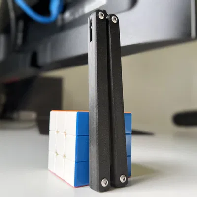 Huấn luyện viên Balisong kiểu Squiddy an toàn cho trẻ em