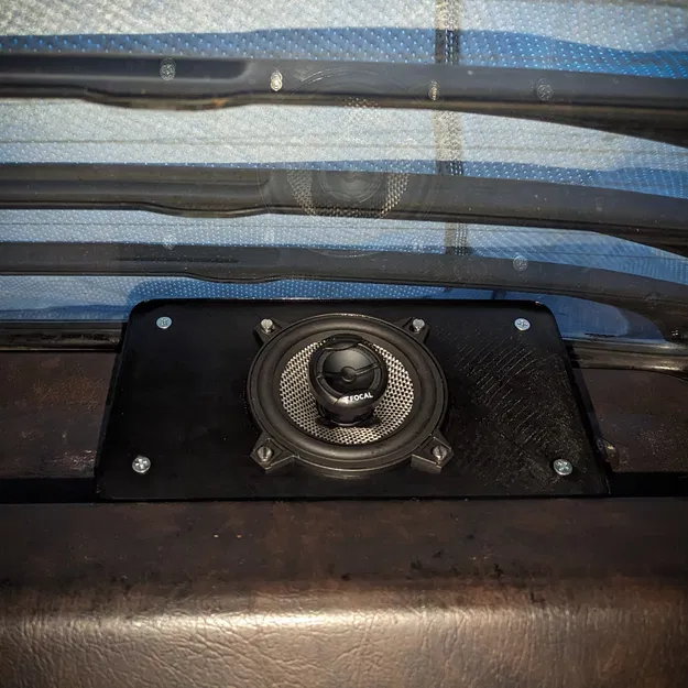 Hộp loa 4" thiết kế cho loa Focal 100AC - Image 1