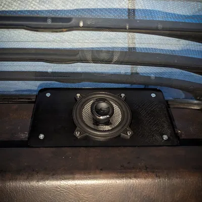 Hộp loa 4" thiết kế cho loa Focal 100AC