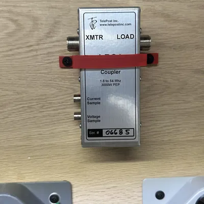 Giá đỡ tường cho bộ ghép LCP-1 cho LP-100