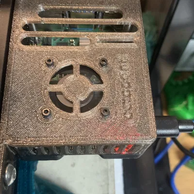 Vỏ Pi4B gắn ray cho máy in 3D Ender 3