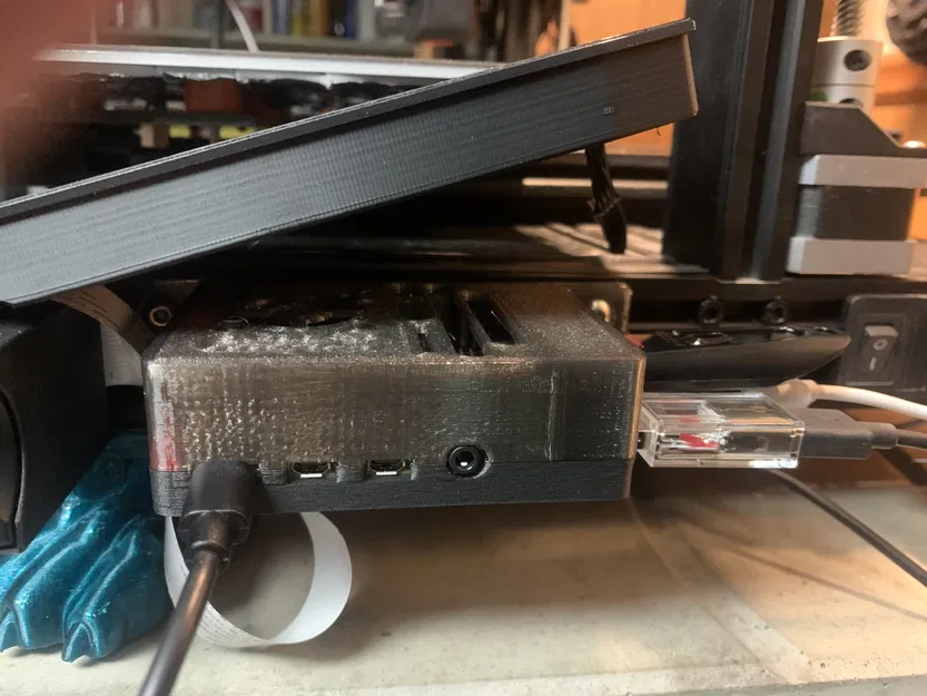 Vỏ Pi4B gắn ray cho máy in 3D Ender 3 - Image 4