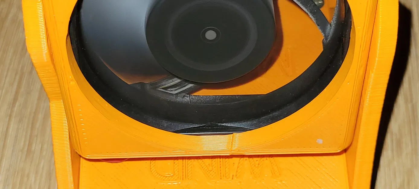 Quạt bàn 70mm sử dụng pin 9V với công tắc bật/tắt - Image 6