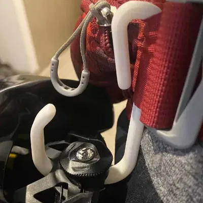 Giá đỡ mũ bảo hiểm MTB cho túi đeo hông Osprey Savu 5