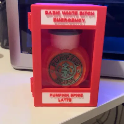 Cà phê latte bí ngô khẩn cấp cho cô gái cơ bản