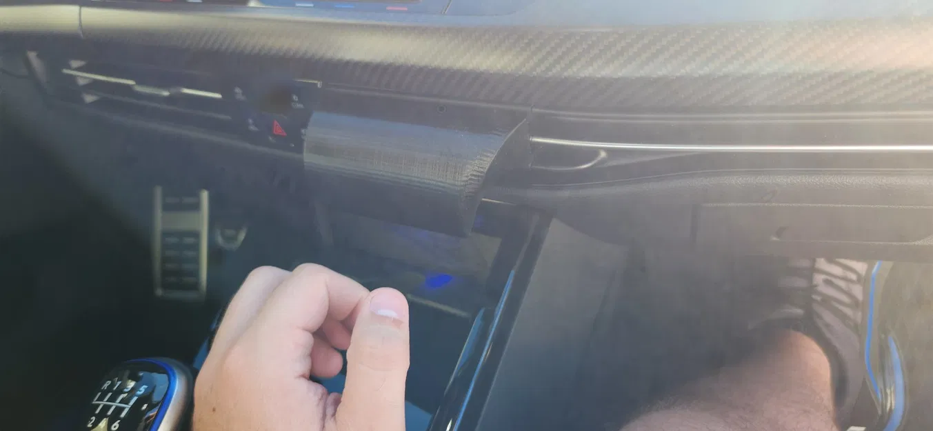 Hướng gió cho Mk8 Golf đến bộ sạc không dây - Image 3