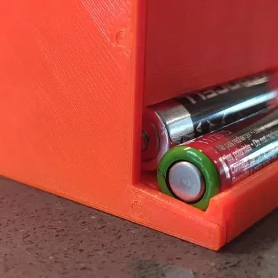 Máy phân phát pin kích thước AAA, dung tích 25 viên