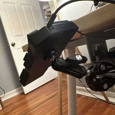 Vỏ bàn phím Piantor với giá đỡ cho kẹp siêu clamp