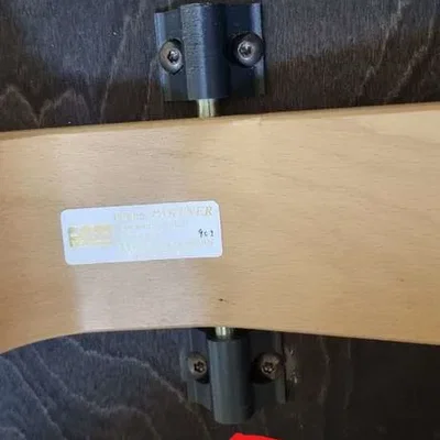 Thay thế giá đỡ ghế Rybo Balans bằng kim loại