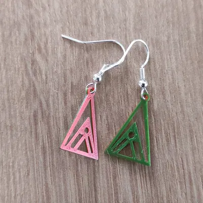 Nhẫn tai thiết kế đầu tiên của tôi