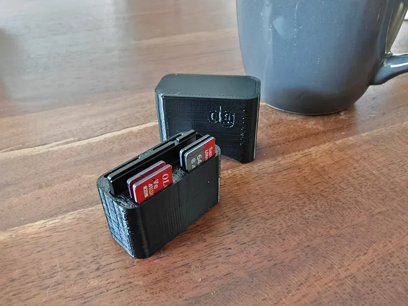 Hộp đựng thẻ nhớ micro SD cho 12 thẻ và 1 thẻ SD thường - Image 1