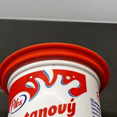 Nắp tự khóa cho hộp sữa chua Lidl Pilos